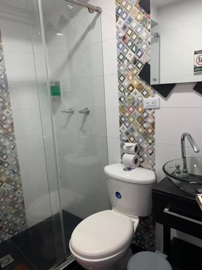 Hotel Mc Pasto Buitenkant foto